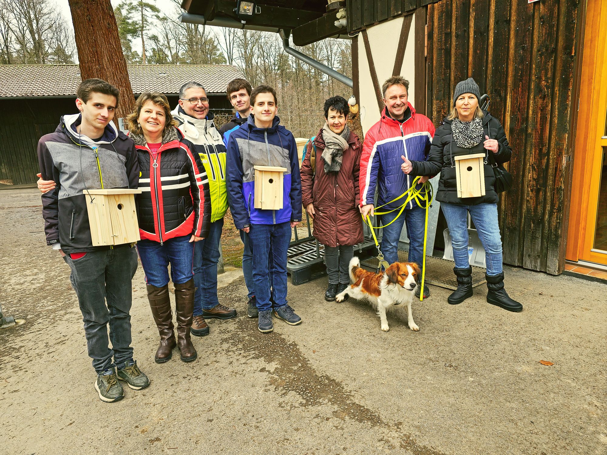 Aktionssonntag im Sindelfinger Forst: IG-Eichholz besucht das N.E.S.-Waldzentrum